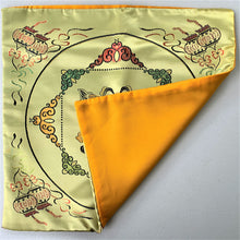 Load image into Gallery viewer, Cushion cover golden fish back