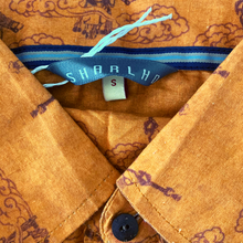 Load image into Gallery viewer, Tibetan Opera Dancer Short Sleeved Shirt - Burnt Orange