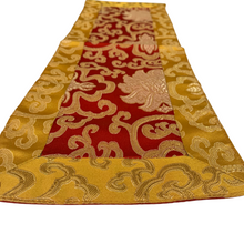Load image into Gallery viewer, Brocade Altar Cloth - Small