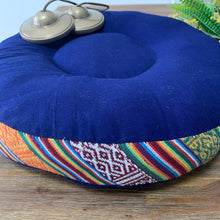 Load image into Gallery viewer, Sitting / Meditation Cushion - Round
