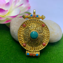 Load image into Gallery viewer, Mani Mantra Ghau