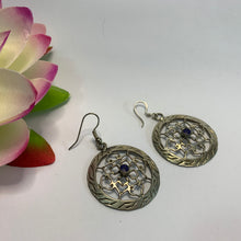 Load image into Gallery viewer, Mandala Earrings