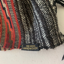 Load image into Gallery viewer, Yak Wool Shawl Black & White