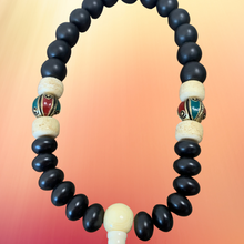 Load image into Gallery viewer, Compassion Mantra Hanging Amulet