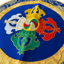 Load image into Gallery viewer, Double Vajra Round Altar Placemat