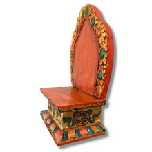 Load image into Gallery viewer, Statue Throne - Antique Like