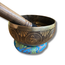 Load image into Gallery viewer, Singing Bowl - Hand Beaten - Compassion Mantra 14.5cm