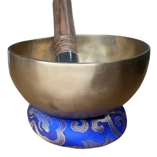 Load image into Gallery viewer, Singing Bowl - Hand Beaten - 15cm