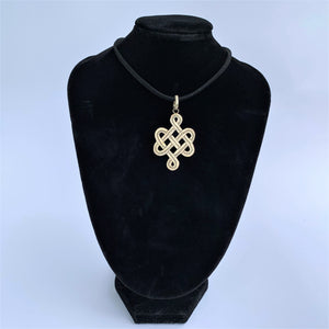 Pendant Endless Knot on bust