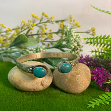 Load image into Gallery viewer, Engraved Stone Set Bracelet