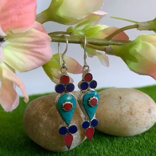 Tri-Coloured Stone Chipped Earrings