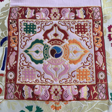 Load image into Gallery viewer, table runner white brocade double vajra close up
